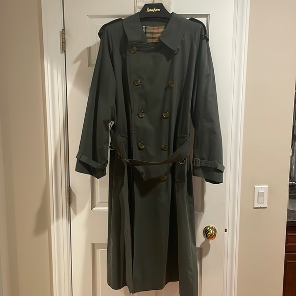 Burberry full length raincoat/trench coat